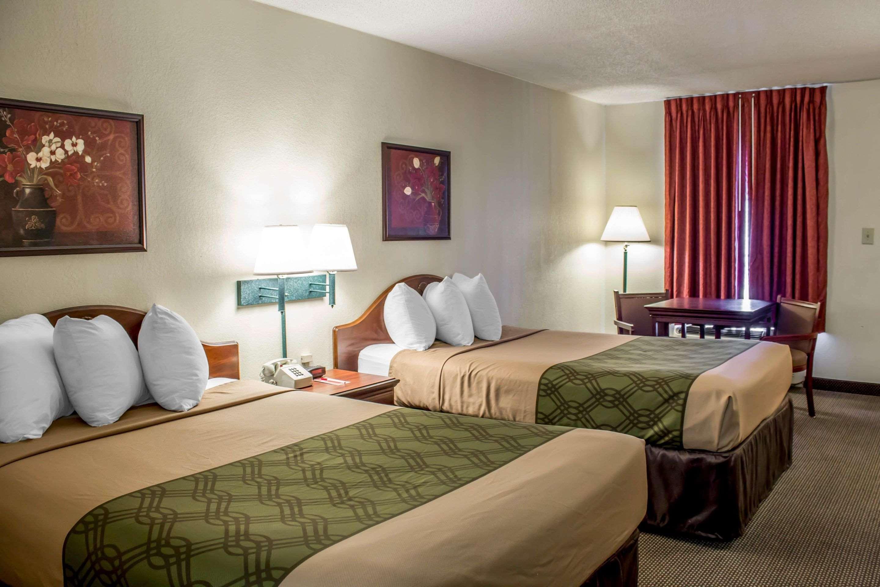 Econo Lodge Fayetteville