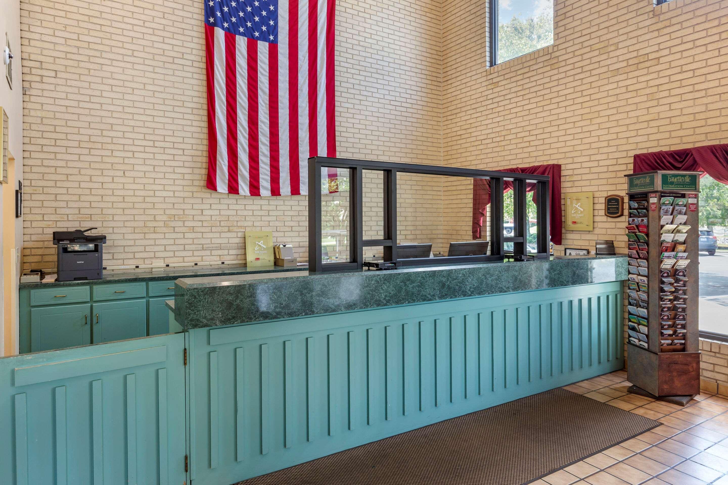 Econo Lodge Fayetteville