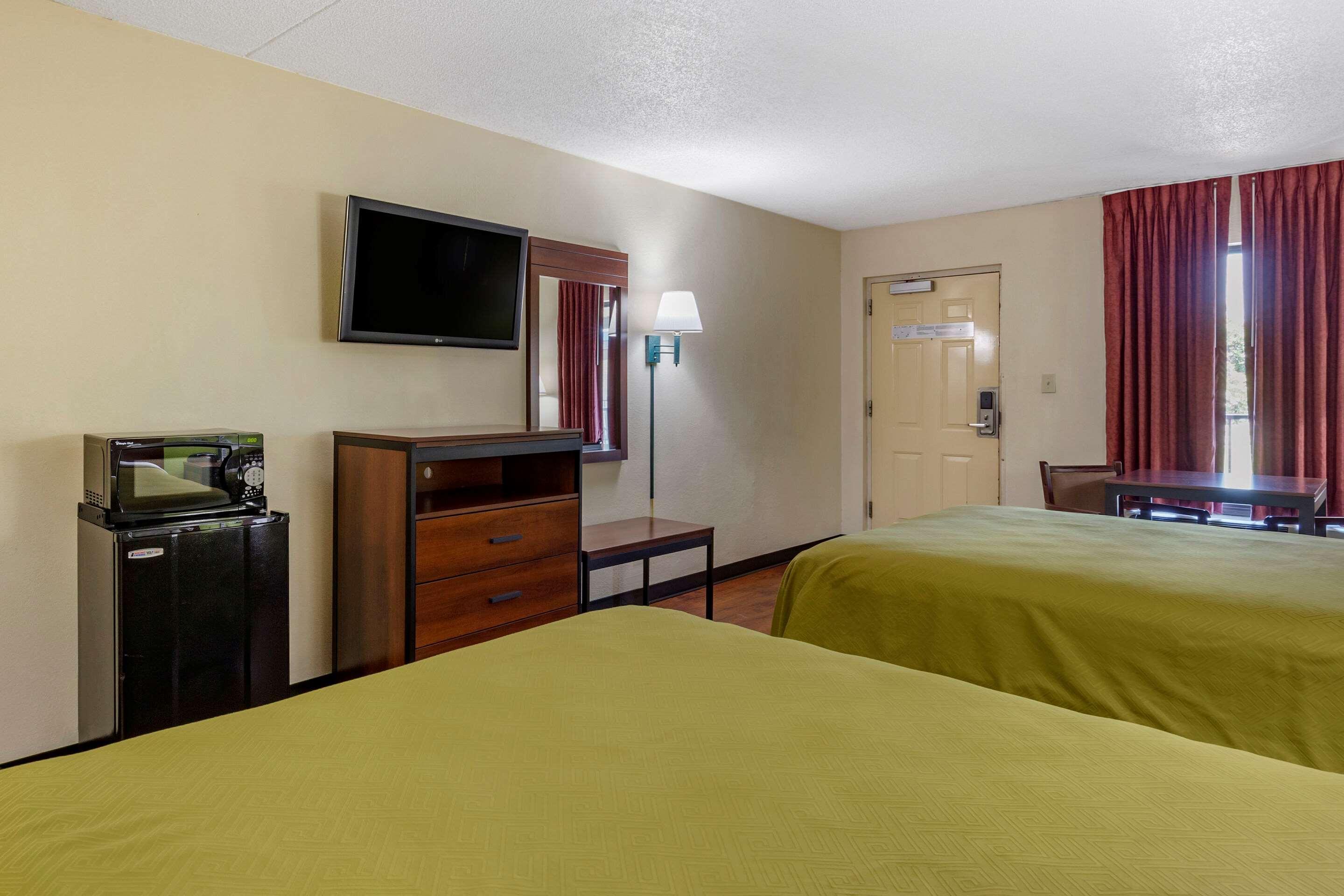 Econo Lodge Fayetteville